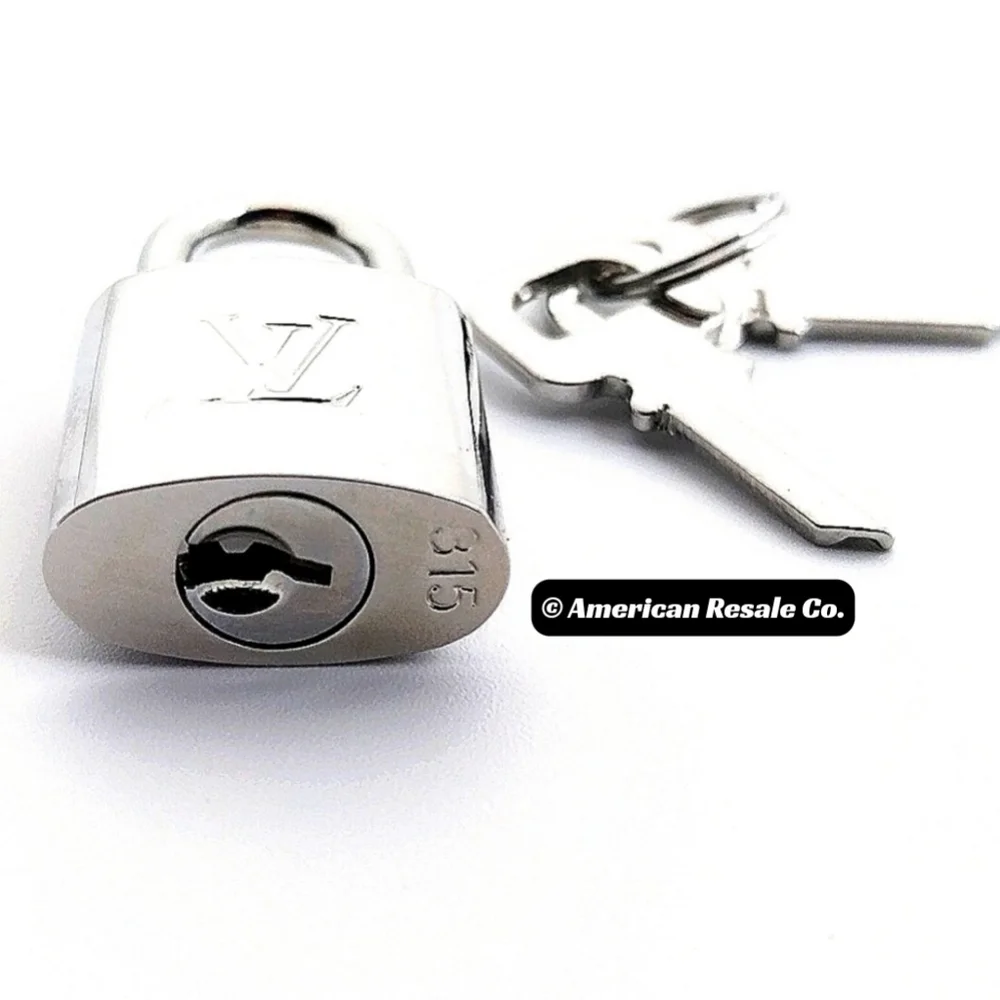 Louis Vuitton #315 Authentic Vintage Rare Silver PadLock Lock & 2 Keys LV-Rare - Picture 5 of 8